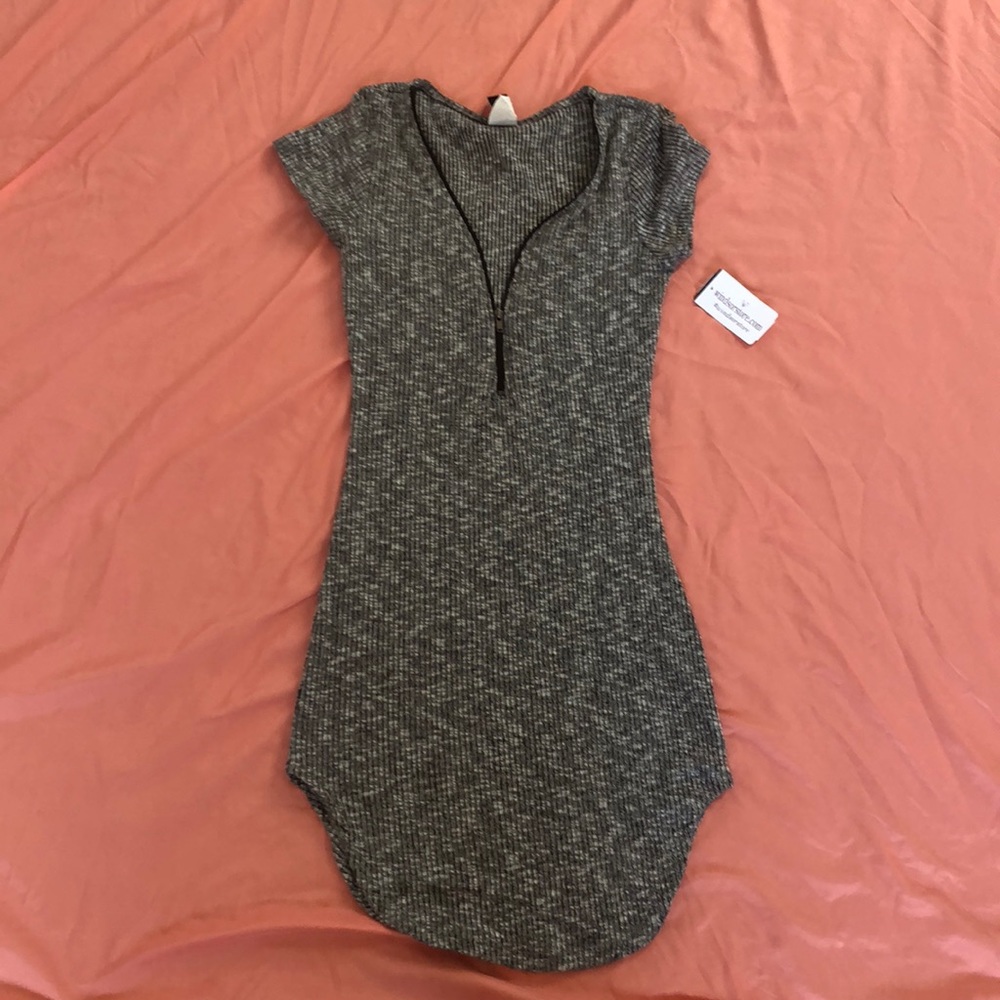 Windsor Dress Size Small